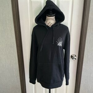 Retrofit Brand Mfg Black Hoodie with Sunburst Design Size Small
